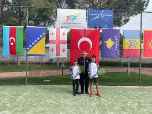 Tennisçilərimiz Antalyada beynəlxalq yarışda çıxış ediblər
