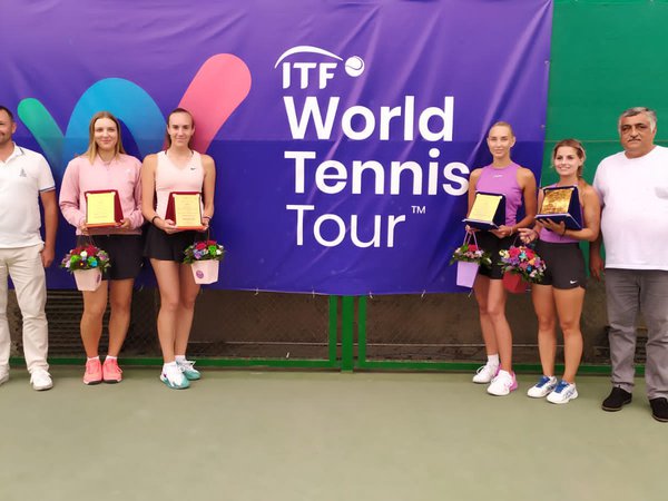 Bakıdakı beynəlxalq tennis turnirində qoşa yarışlar başa çatdı
